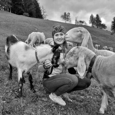 Carina Kienast, Steinach, Angestellte